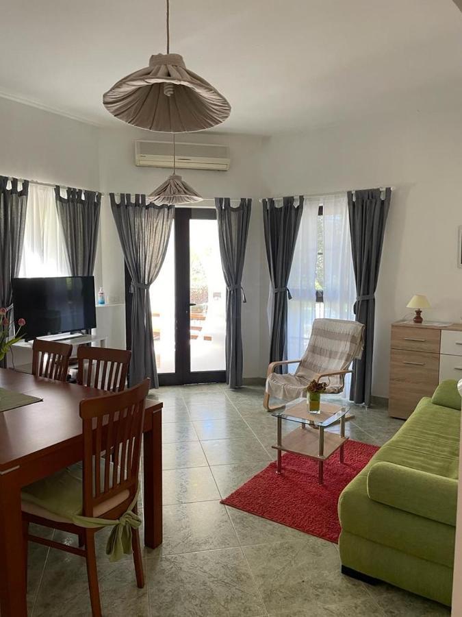 Apartments Sterna Grožnjan Extérieur photo
